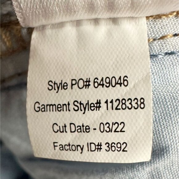 Lane Bryant Mid-Rise Boyfriend Jeans With Patchwork & Ripped Details Boho Sz 20 - Picture 12 of 12